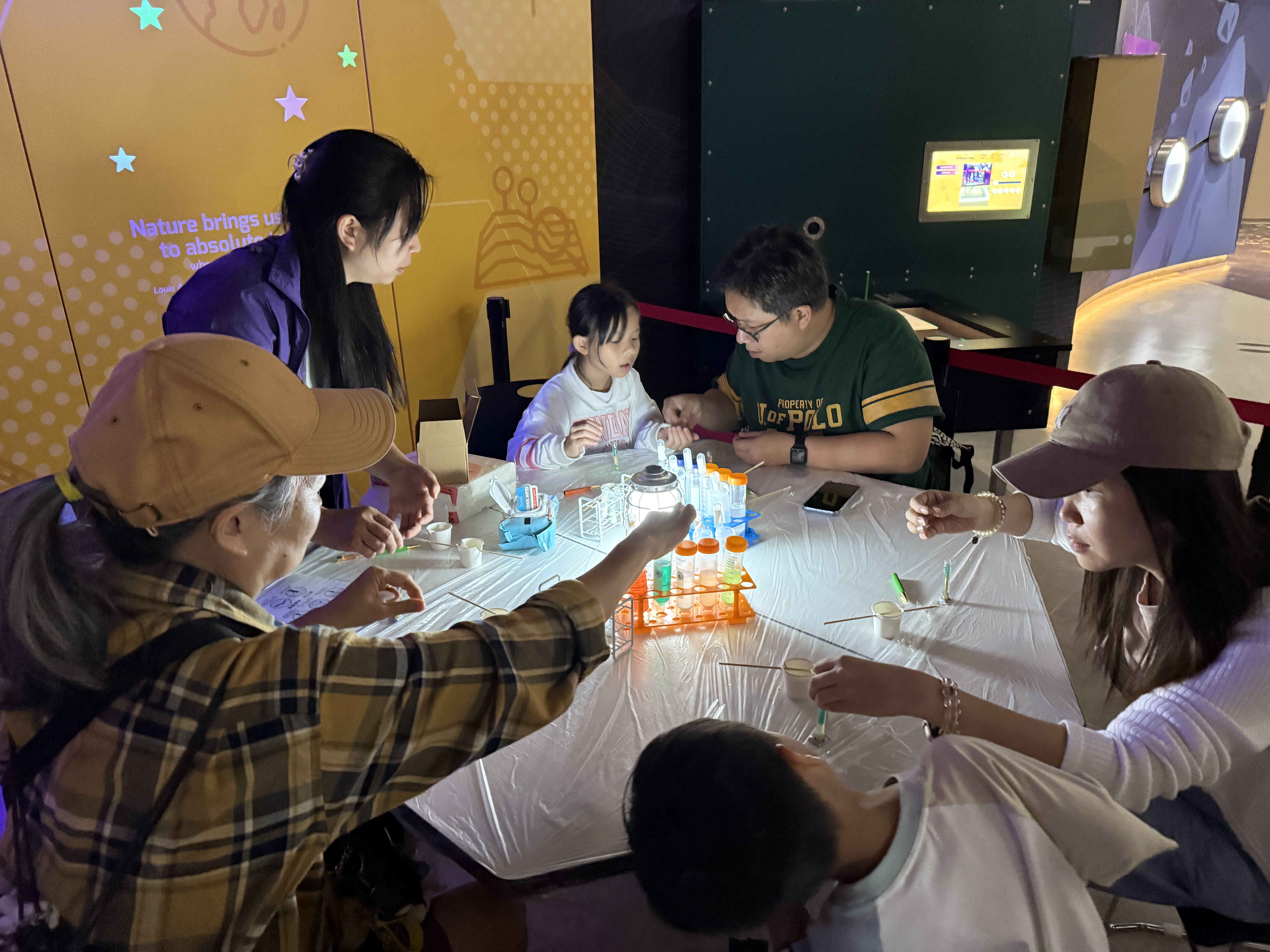 「夜光筆DIY」工作坊